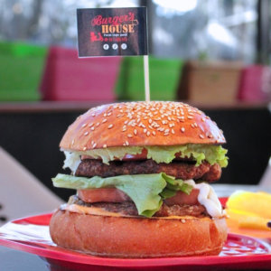 Kat-Kat Burgers Viçi